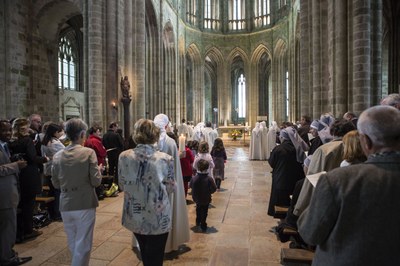 13 Professions perpétuelles sr Anne et fr Jean-Gabriel