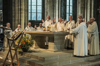 14 Professions perpétuelles sr Anne et fr Jean-Gabriel