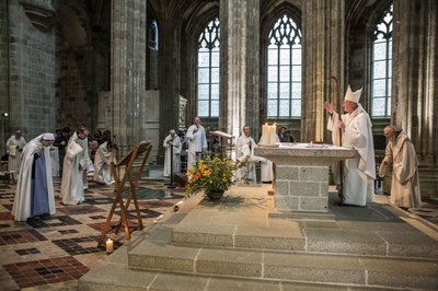 18 Professions perpétuelles sr Anne et fr Jean-Gabriel