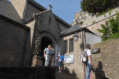 Eglise Saint-Pierre.jpg